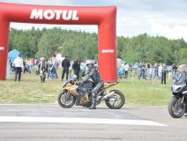 2011-07-07-moto-piknik_no_limit_(142)